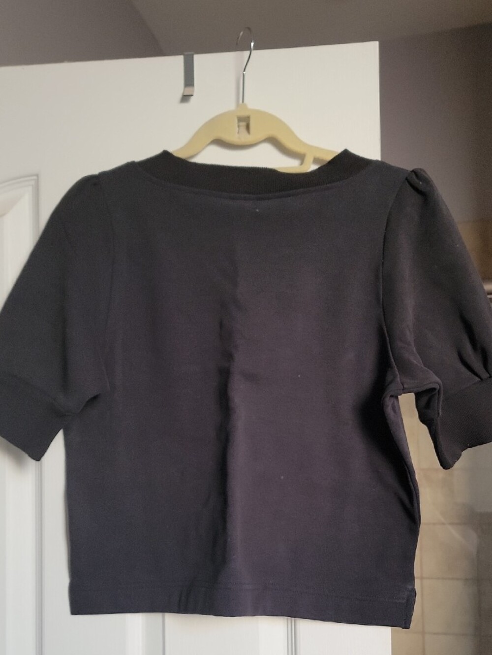 Short Sleeve Sweatshirt - Picture 4 of 4
